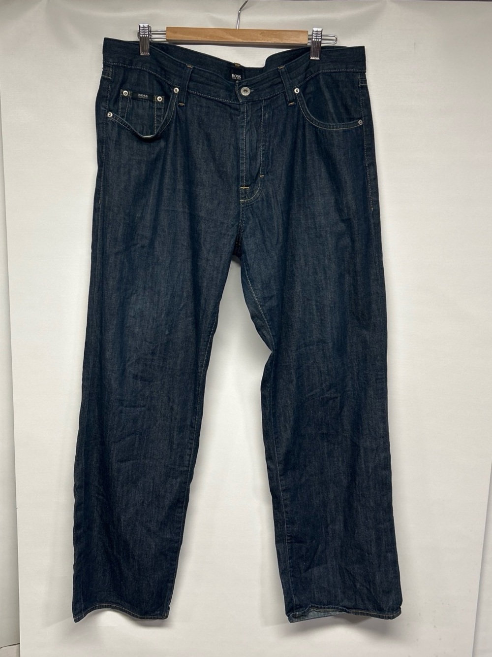 Hugo Boss Men’s Straight Jeans in Dark Blue